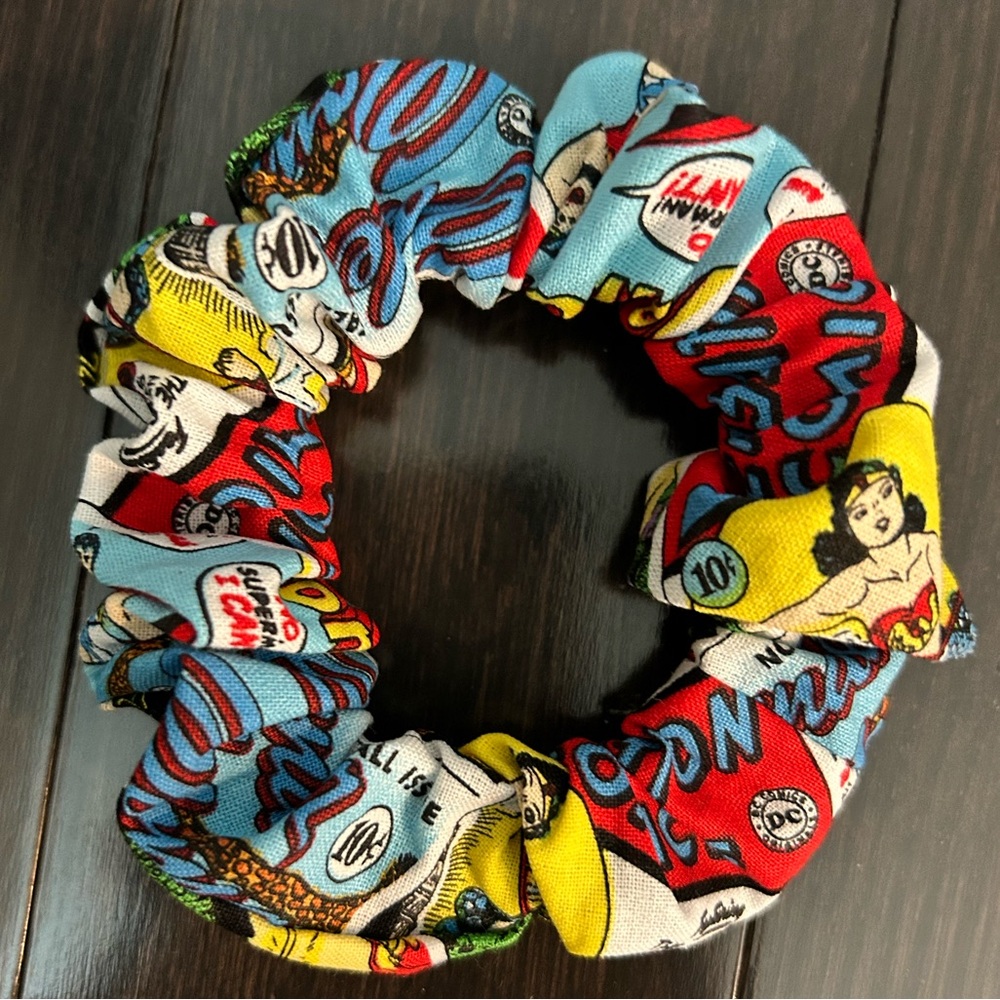 🔴⚫️🔵SCRUNCHIES FOR DAYS🔵⚫️🔴 - Picture 6 of 14